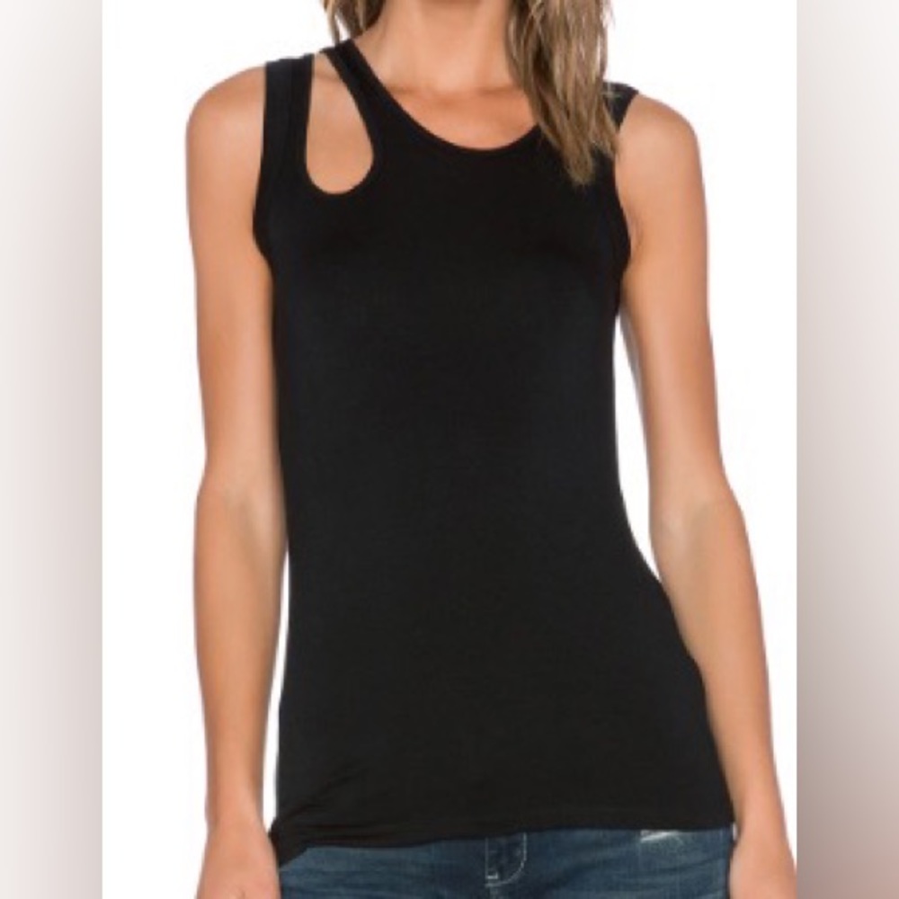 Sen Collection Cutout Tank
